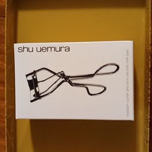 Shu Uemura eyelash curler